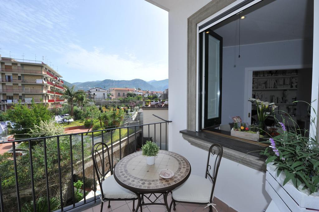 Apartamento Victor'S House Sant'Agnello Habitación foto