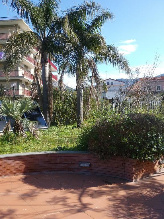 Apartamento Victor'S House Sant'Agnello Exterior foto