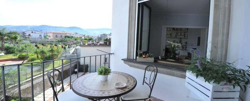Apartamento Victor'S House Sant'Agnello Exterior foto
